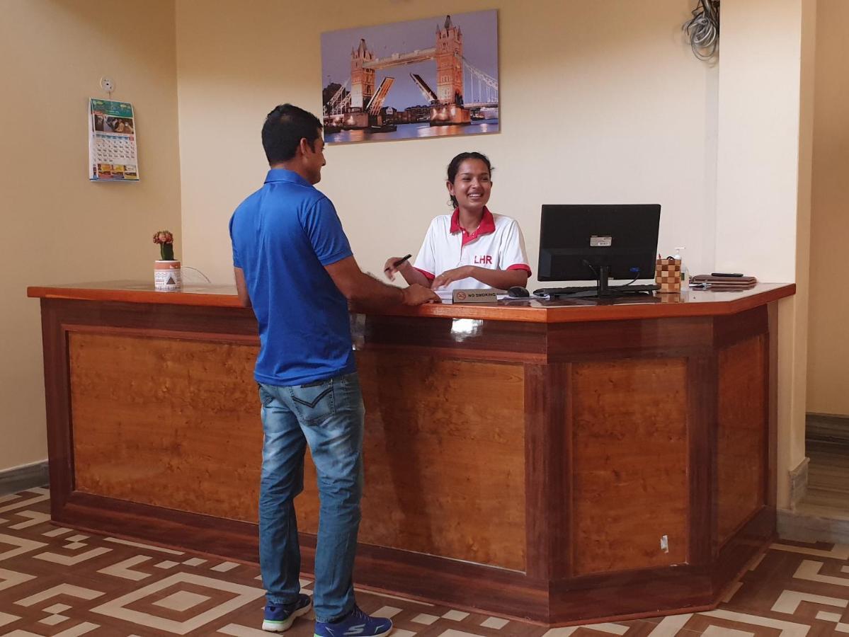 London House Resort Birātnagar Zewnętrze zdjęcie